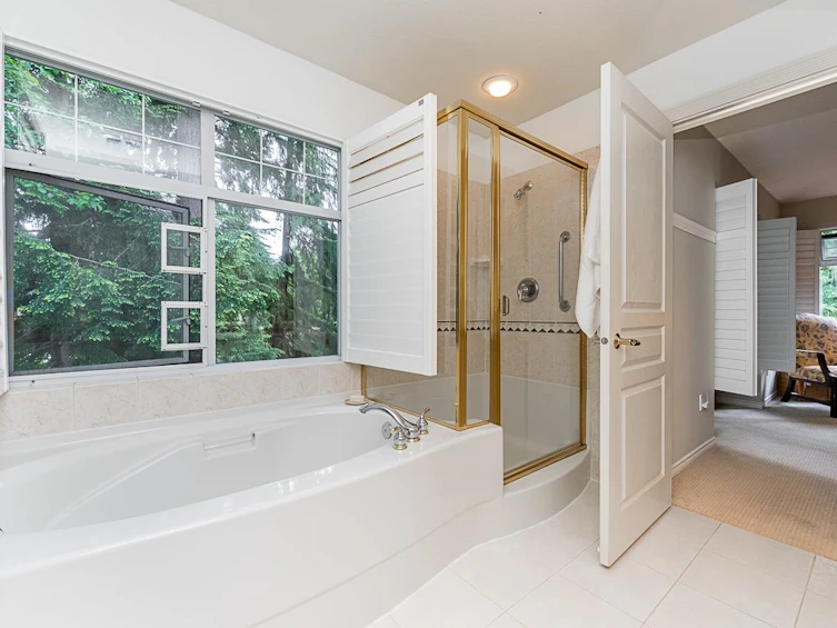 1174 Strathaven Drive, North Vancouver, BC, V7H 2Z6 - 18
