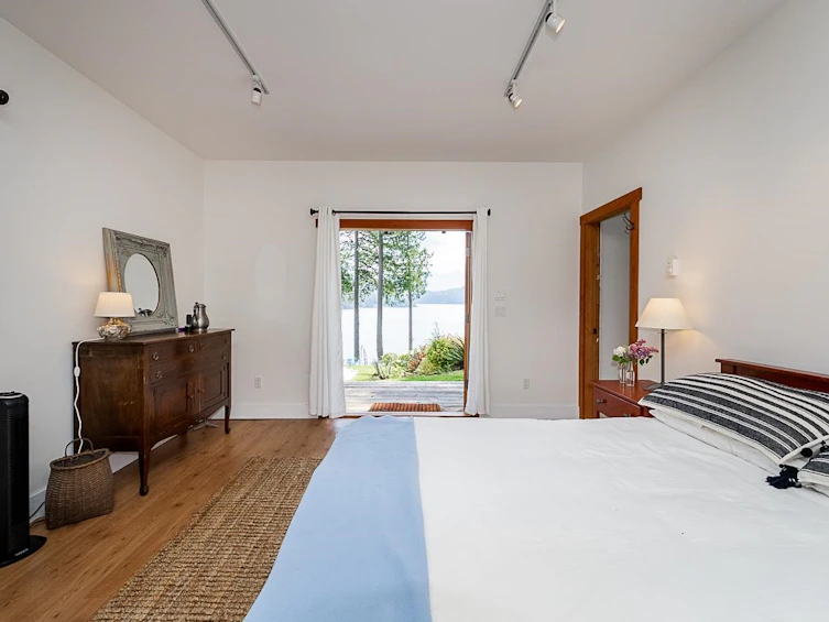 766 The Grove Road, Gambier Island, BC, V0N 1V0 - 24