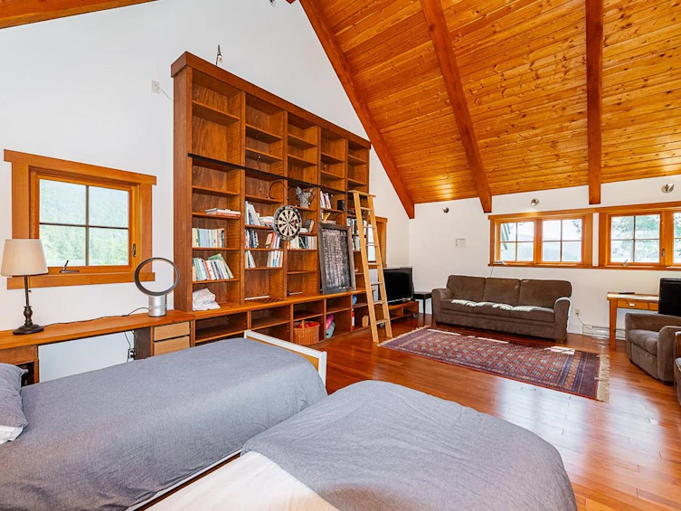 766 The Grove Road, Gambier Island, BC, V0N 1V0 - 20