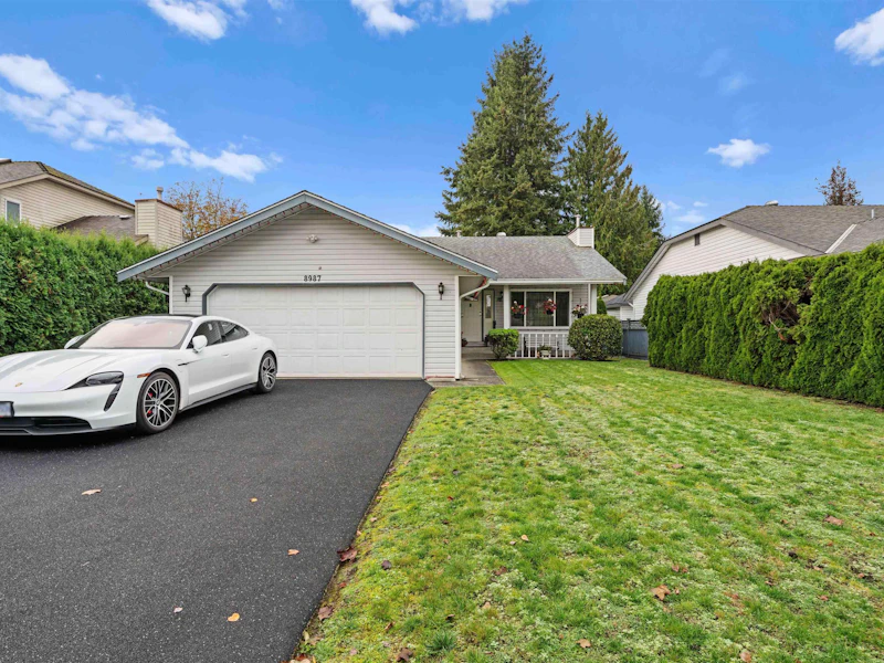 8987 157th Street, Surrey BC V4N 2Y5