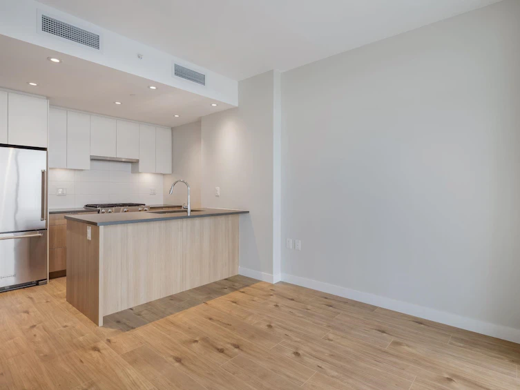 1502-3430 E Kent South Avenue, Vancouver, BC, V5S 0G7 - 9