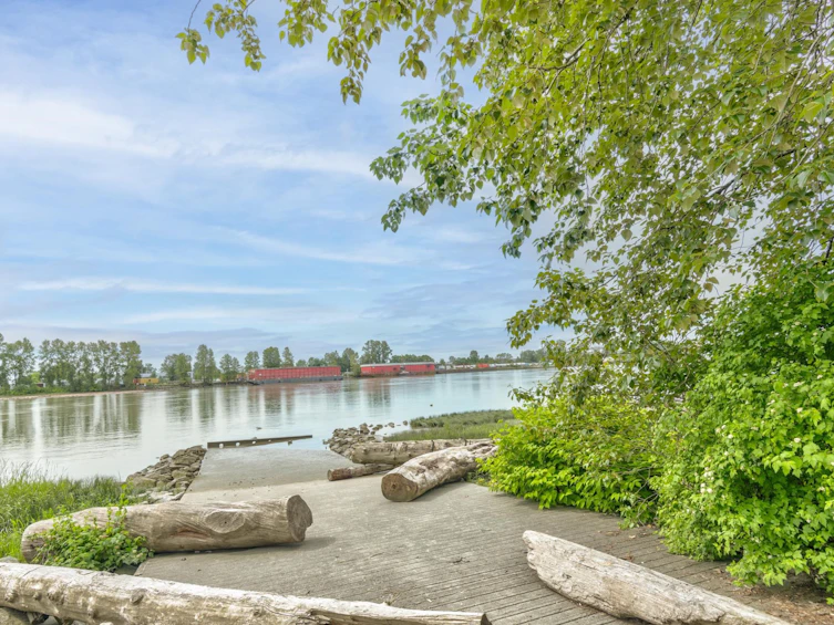 2207 Portside Court, Vancouver, BC, V5P 4T9 - 30