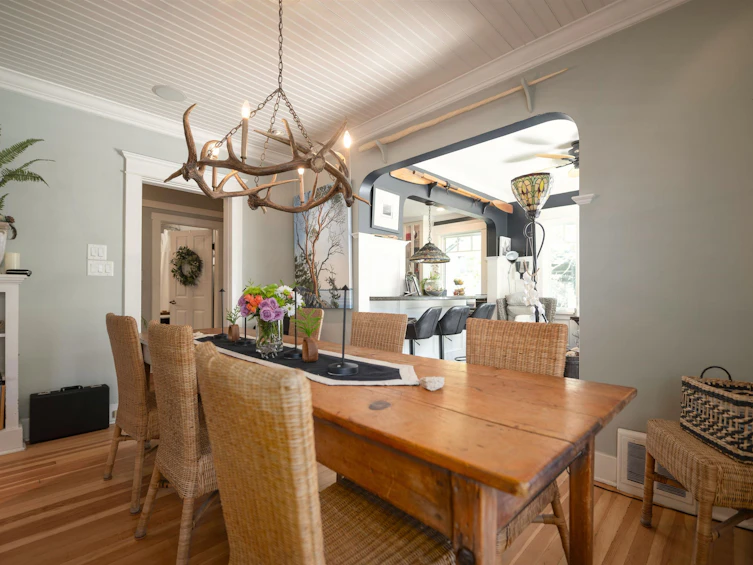 6670 Wellington Avenue, West Vancouver, BC, V7W 2H9 - 11
