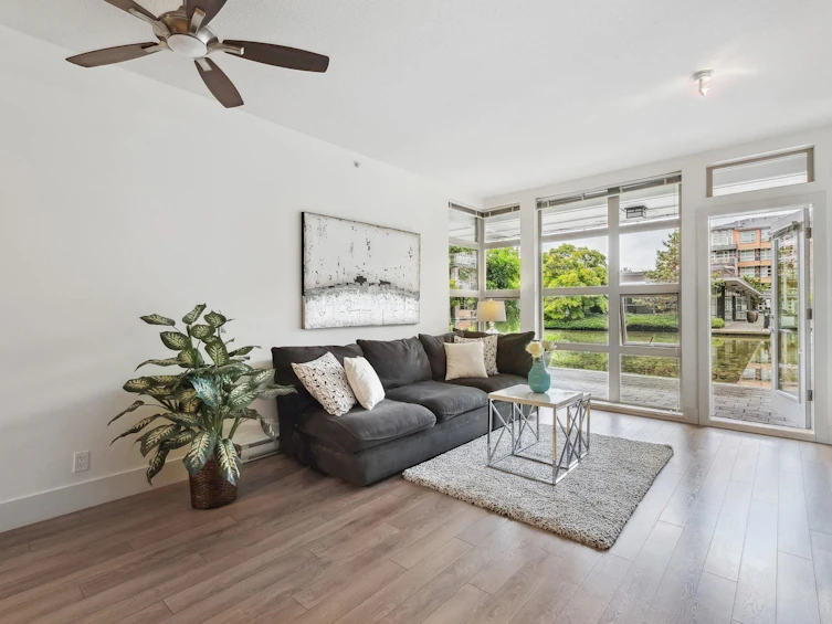 115-3606 Aldercrest Drive, North Vancouver, BC, V7G 0A3 - 2