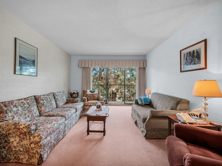 319-1065 E 8th Avenue, Vancouver, BC, V5T 1V1