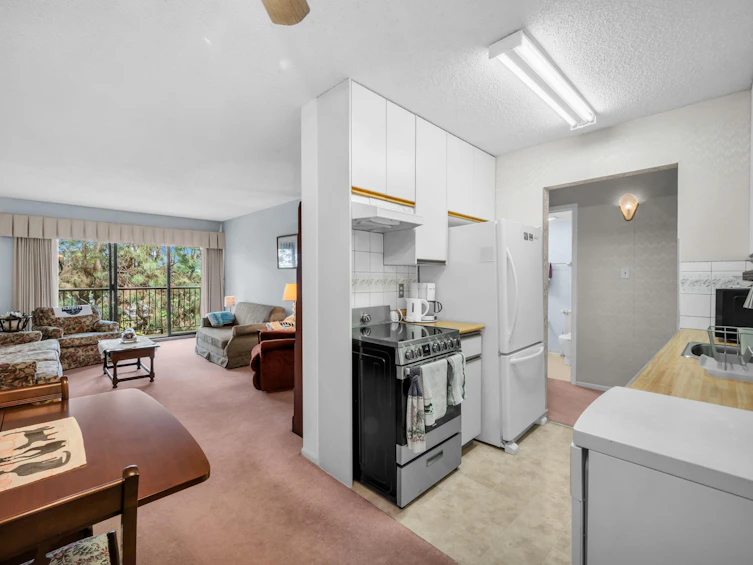 319-1065 E 8th Avenue, Vancouver, BC, V5T 1V1 - 3