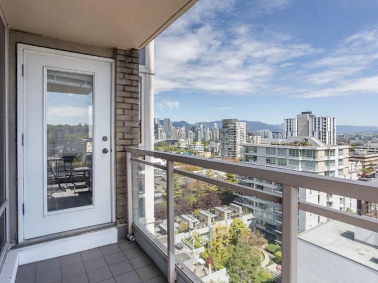1304-1590 W 8th Avenue, Vancouver, BC, V6J 4R8 - 13
