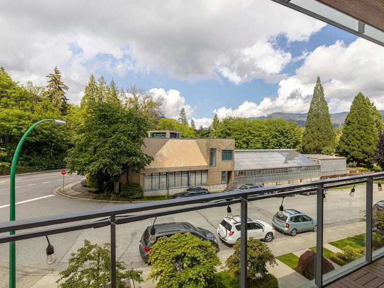 303-1327 Draycott Road, North Vancouver, BC, V7J 1W1 - 10