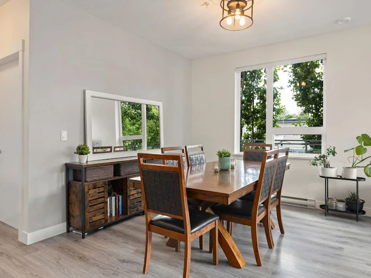 303-1327 Draycott Road, North Vancouver, BC, V7J 1W1 - 6