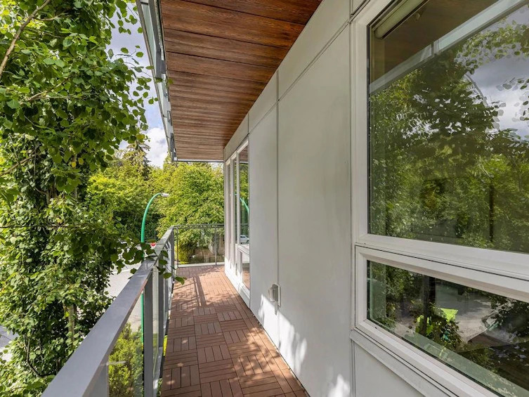 303-1327 Draycott Road, North Vancouver, BC, V7J 1W1 - 12