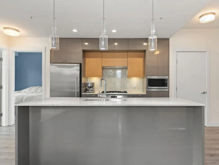 303-1327 Draycott Road, North Vancouver, BC, V7J 1W1 - 18