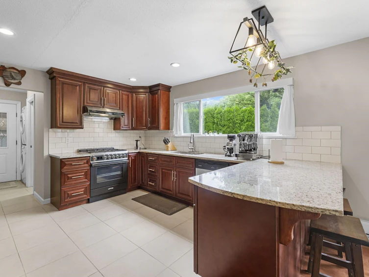 3280 Portview Place, Port Moody, BC, V3H 2L3 - 2