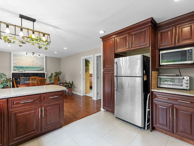 3280 Portview Place, Port Moody, BC, V3H 2L3 - 3