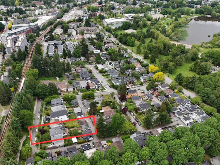 2187 Vanness Avenue, Vancouver, BC, V5N 2M1 - 38