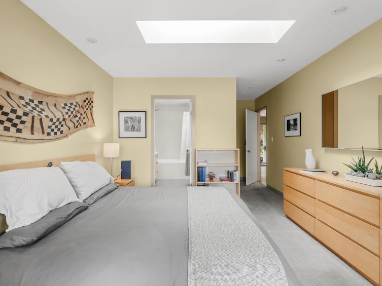 2187 Vanness Avenue, Vancouver, BC, V5N 2M1 - 15