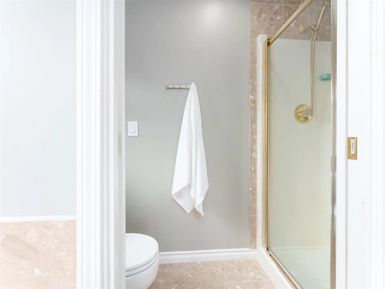 3965 Braemar Place, North Vancouver, BC, V7N 4M8 - 23