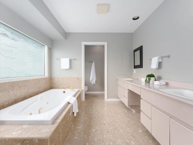 3965 Braemar Place, North Vancouver, BC, V7N 4M8 - 22