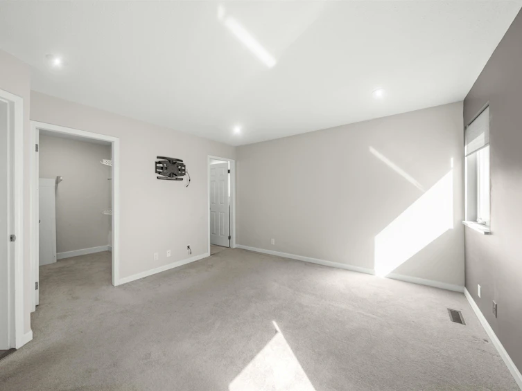 6044 191a Street, Surrey, BC, V3S 8A1 - 14