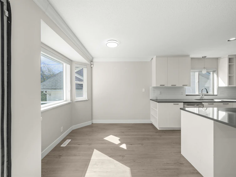 6044 191a Street, Surrey, BC, V3S 8A1 - 10