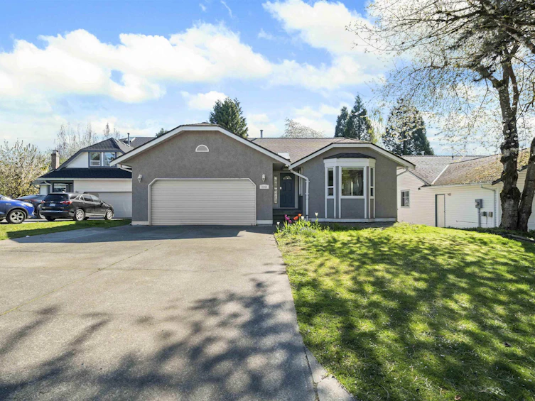 6044 191a Street, Surrey, BC, V3S 8A1