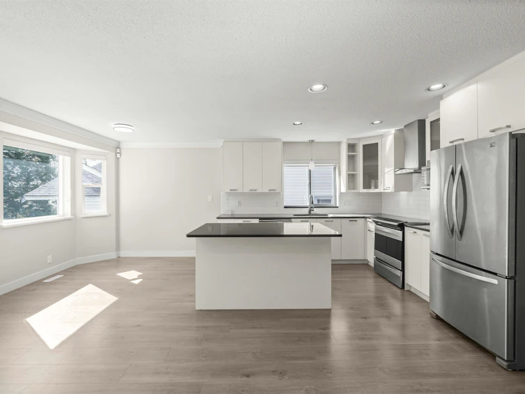 6044 191a Street, Surrey, BC, V3S 8A1 - 8