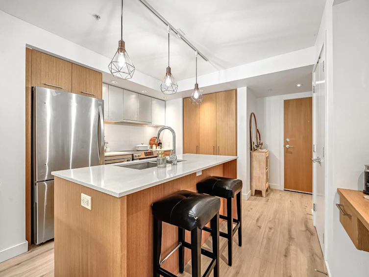 107-221 E 3rd Street, North Vancouver, BC, V7L 0C1 - 9
