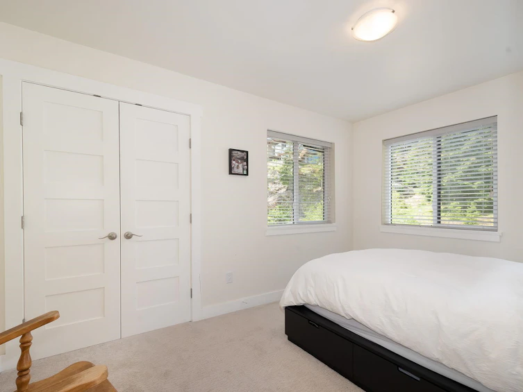 927 Fairway Lane, Bowen Island, BC, V0N 1G2 - 19