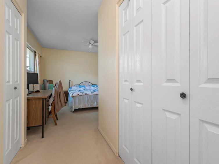 31925 Casper Court, Abbotsford, BC, V2T 2J8 - 13