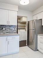 72 9374 122nd Street