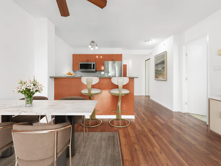 1110-2763 Chandlery Place, Vancouver, BC, V5S 4V4 - 3
