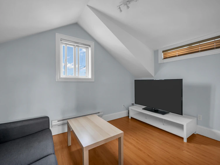 2663 E 6th Avenue, Vancouver, BC, V5M 1R4 - 30