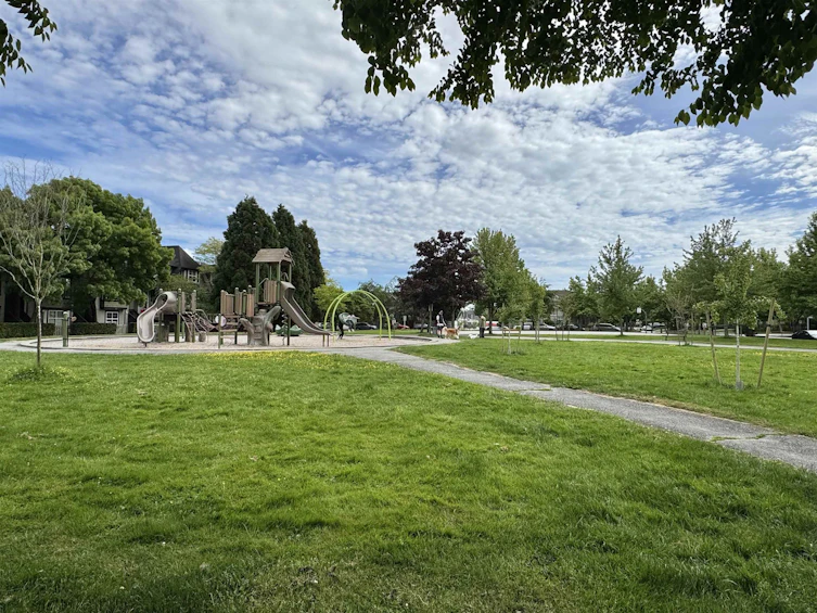 22-6333 No. 1 Road, Richmond, BC, V7C 1T4 - 25