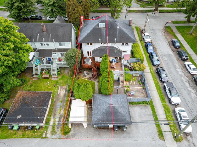 2391 W 10th Avenue, Vancouver, BC, V6K 2J2 - 35