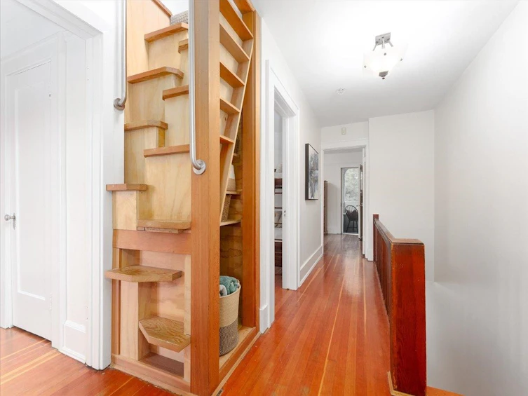 2391 W 10th Avenue, Vancouver, BC, V6K 2J2 - 21