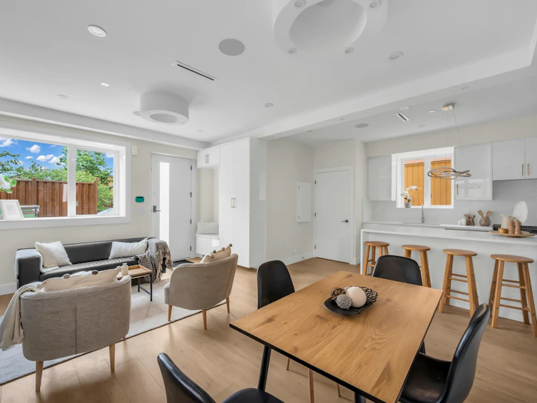 1-2512 E E 22 Avenue, Vancouver, BC, V5M 2X5 - 4