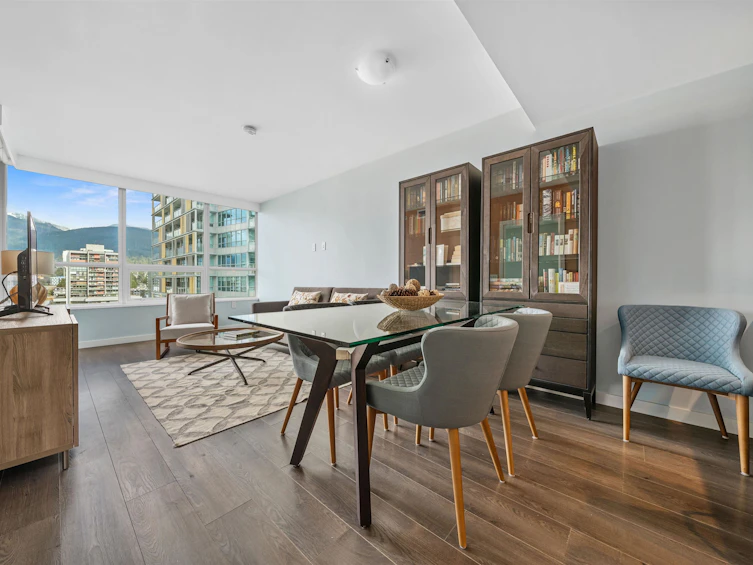901-112 E 13 Street, North Vancouver, BC, V7L 0E4 - 3
