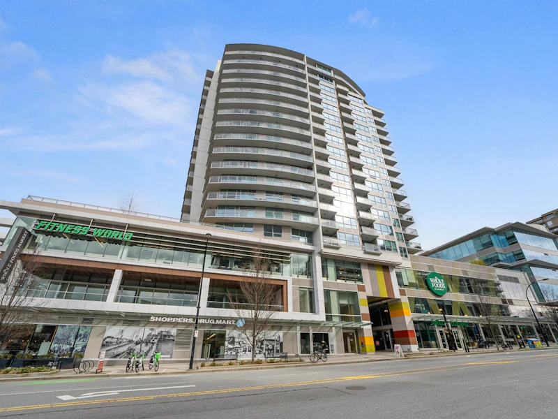 901 - 112 E 13th Street, North Vancouver BC