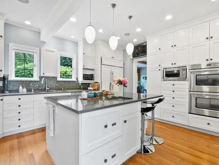 1625 Marpole Avenue, Vancouver, BC, V6J 2S2 - 5