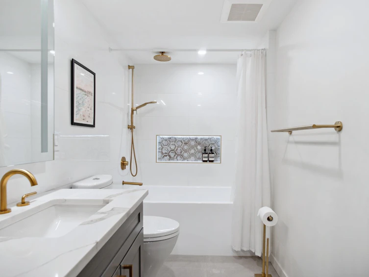 207-503 W 16th Avenue, Vancouver, BC, V5Z 4N3 - 16