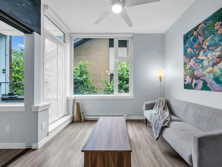 206-311 E 6th Avenue, Vancouver, BC, V5T 1J9 - 2