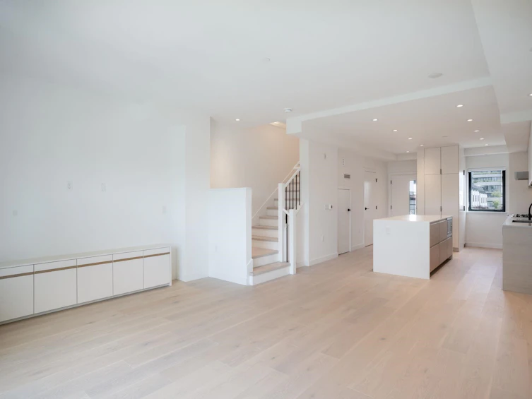 586 W 28th Avenue, Vancouver, BC, V5Z 2H1 - 7