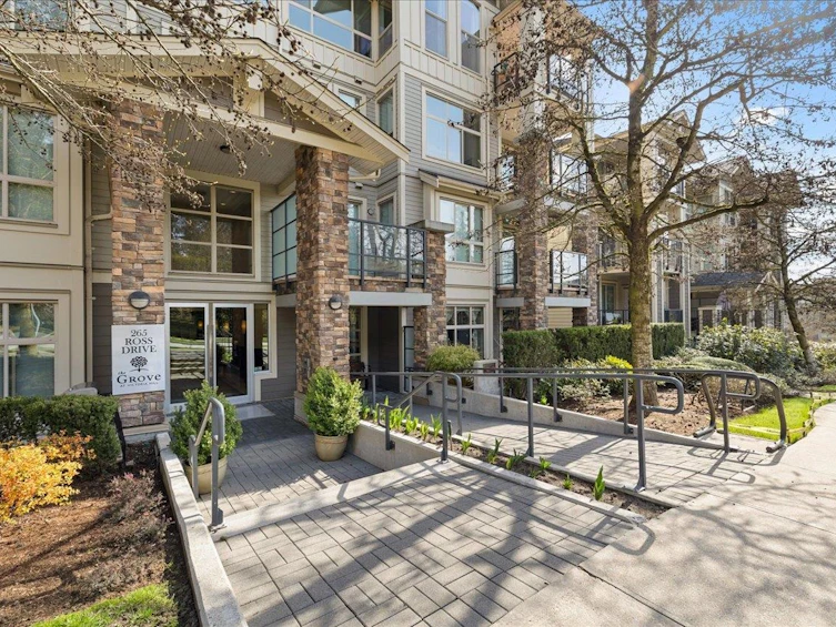 406-265 Ross Drive, New Westminster, BC, V3L 0C8 - 38