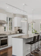 41 5551 Admiral Way