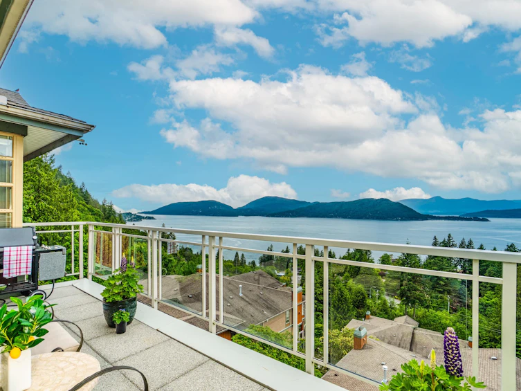 8649 Seascape Road, West Vancouver, BC, V7W 3J7 - 4