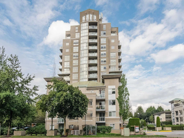 1301-10523 University Drive, Surrey, BC, V3T 5T8