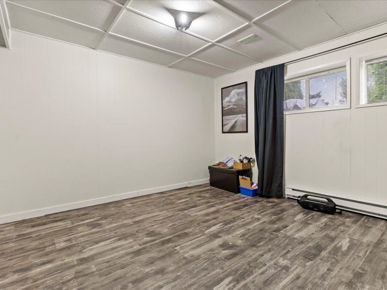 598 Thacker Avenue, Hope, BC, V0X 1L0 - 23