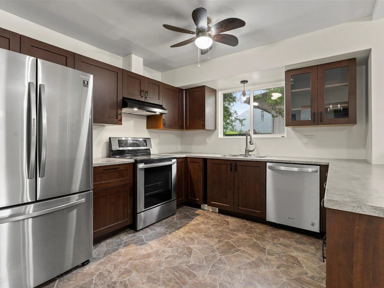 598 Thacker Avenue, Hope, BC, V0X 1L0 - 11