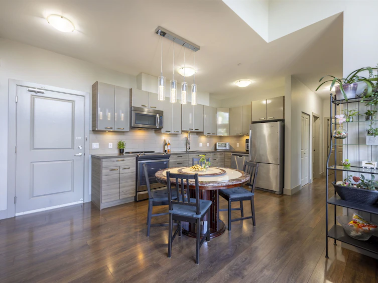 401-6875 Dunblane Avenue, Burnaby, BC, V5J 0G6 - 4