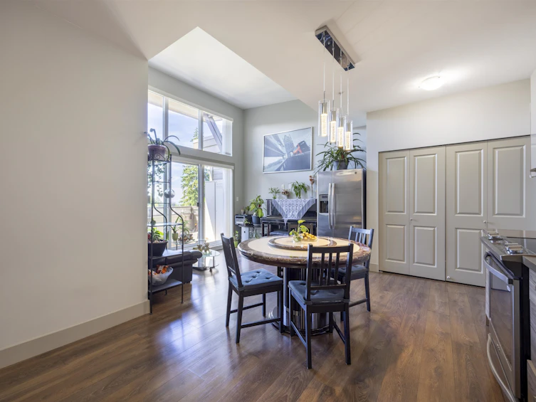 401-6875 Dunblane Avenue, Burnaby, BC, V5J 0G6 - 8