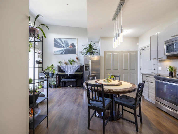 401-6875 Dunblane Avenue, Burnaby, BC, V5J 0G6 - 7